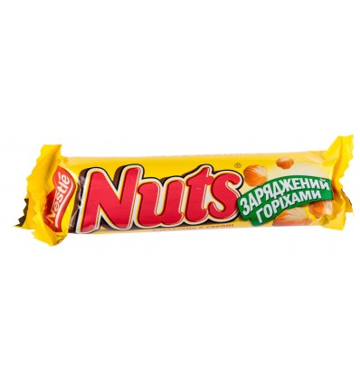 Цукерка Nestle Nuts з цілими лісовими горіхами 42г