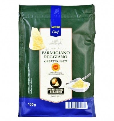 Сыр Metro Chef Parmigiano Reggiano тертый 32% 100г