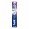 Щетка Oral_B PRO-3D White зубная средняя